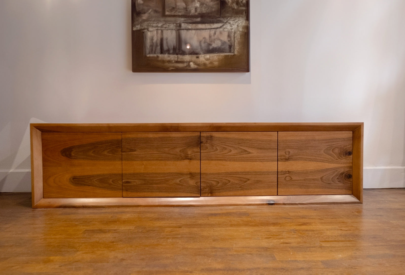 Handcrafted Solid Walnut TV Stand – One-Piece Design with 4 Seamless Drawers