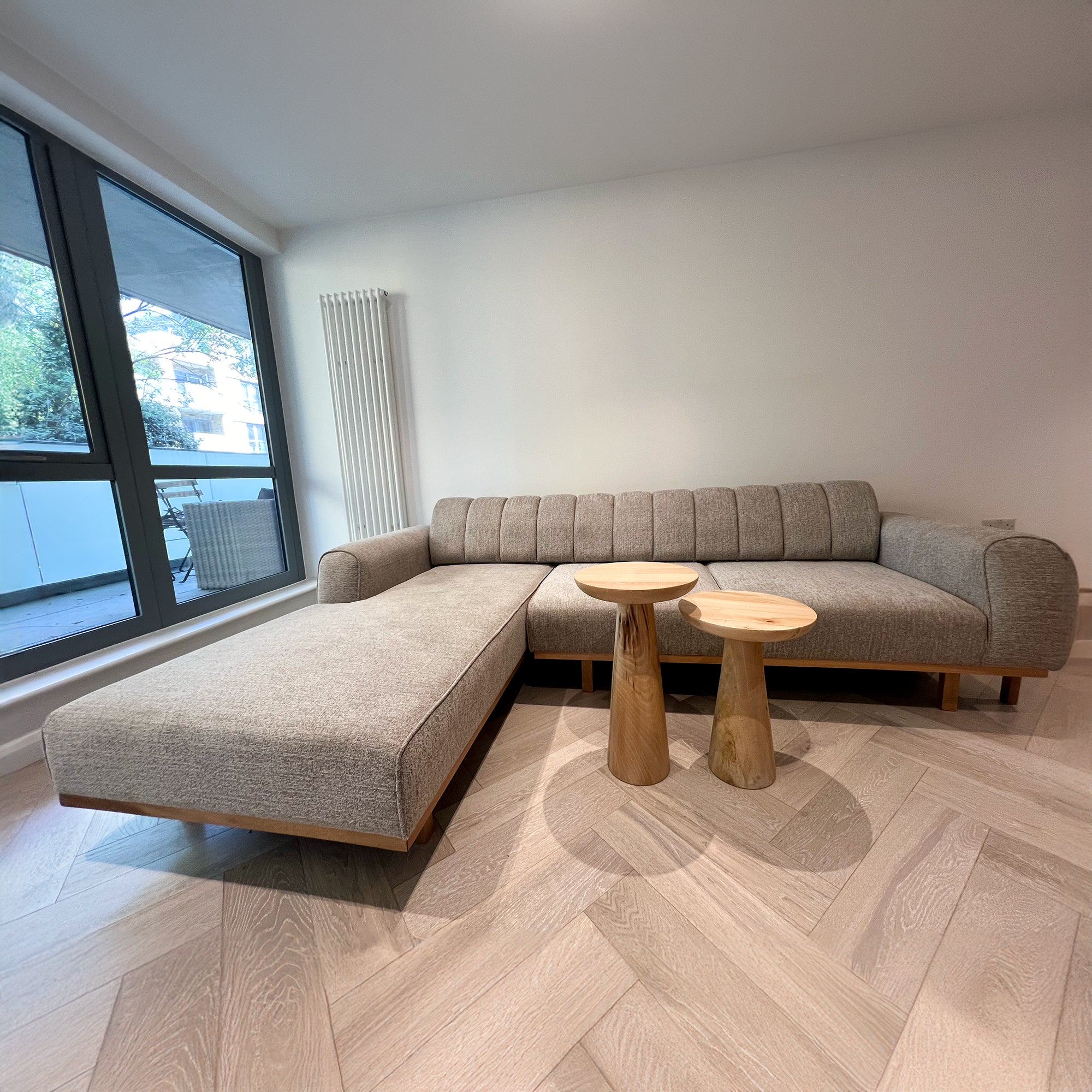 Contemporary L-Shaped Corner Sofa with Easy Flip