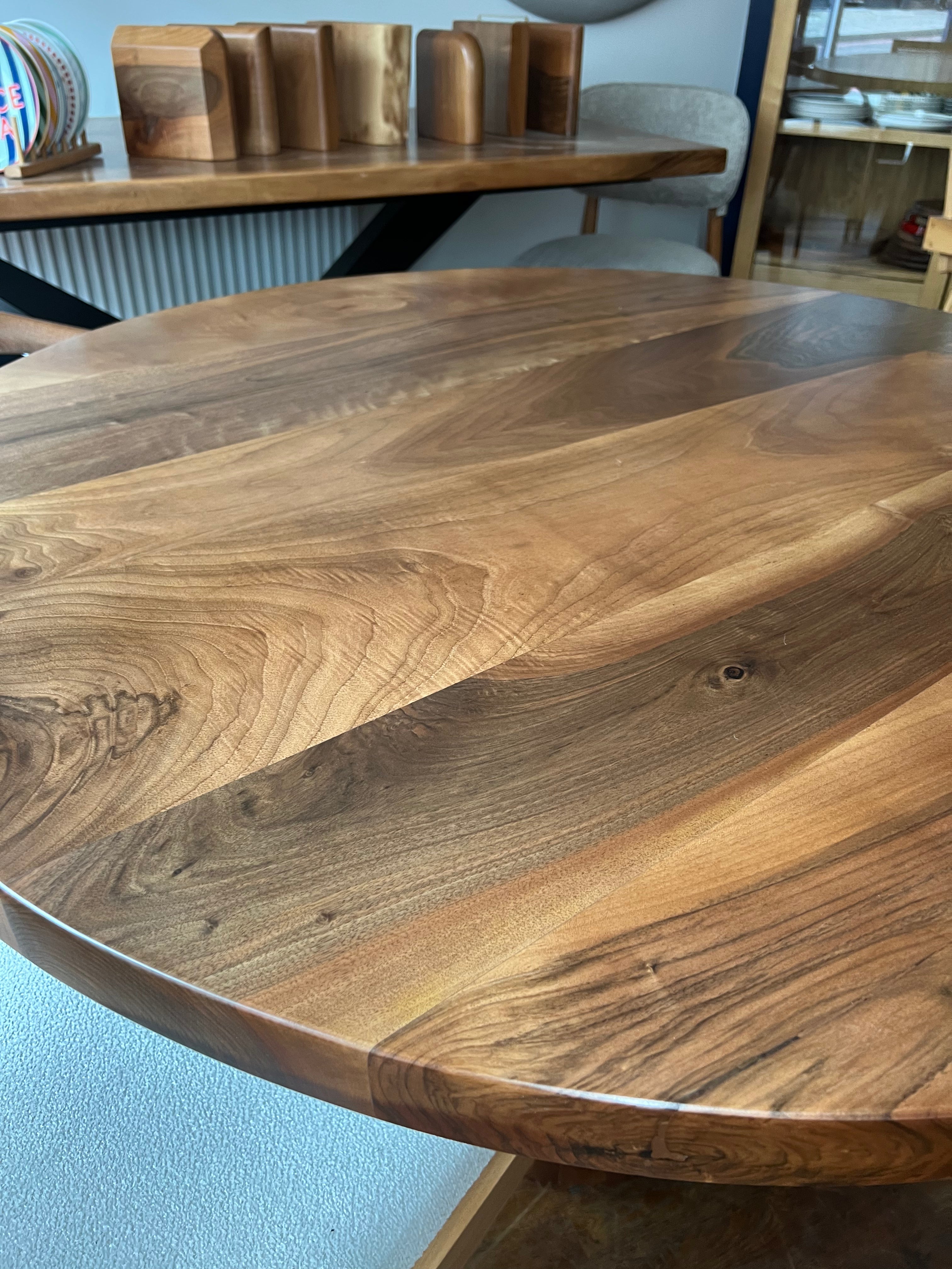 Round Walnut Dining Table / 4 Seater & 6 Seater Dining Table