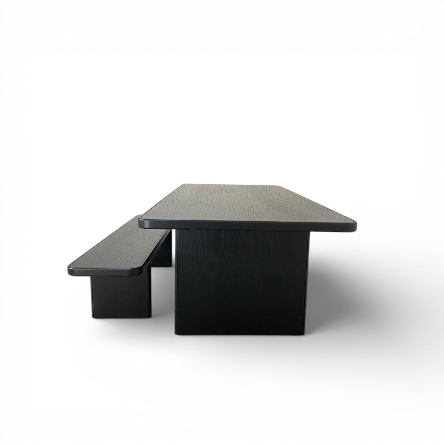 KAI Dining Table
