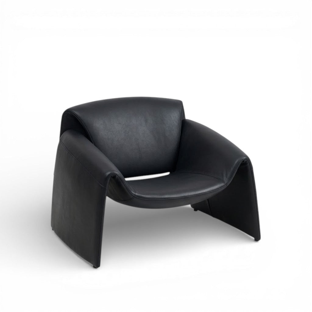 Aurelia Lounge Chair