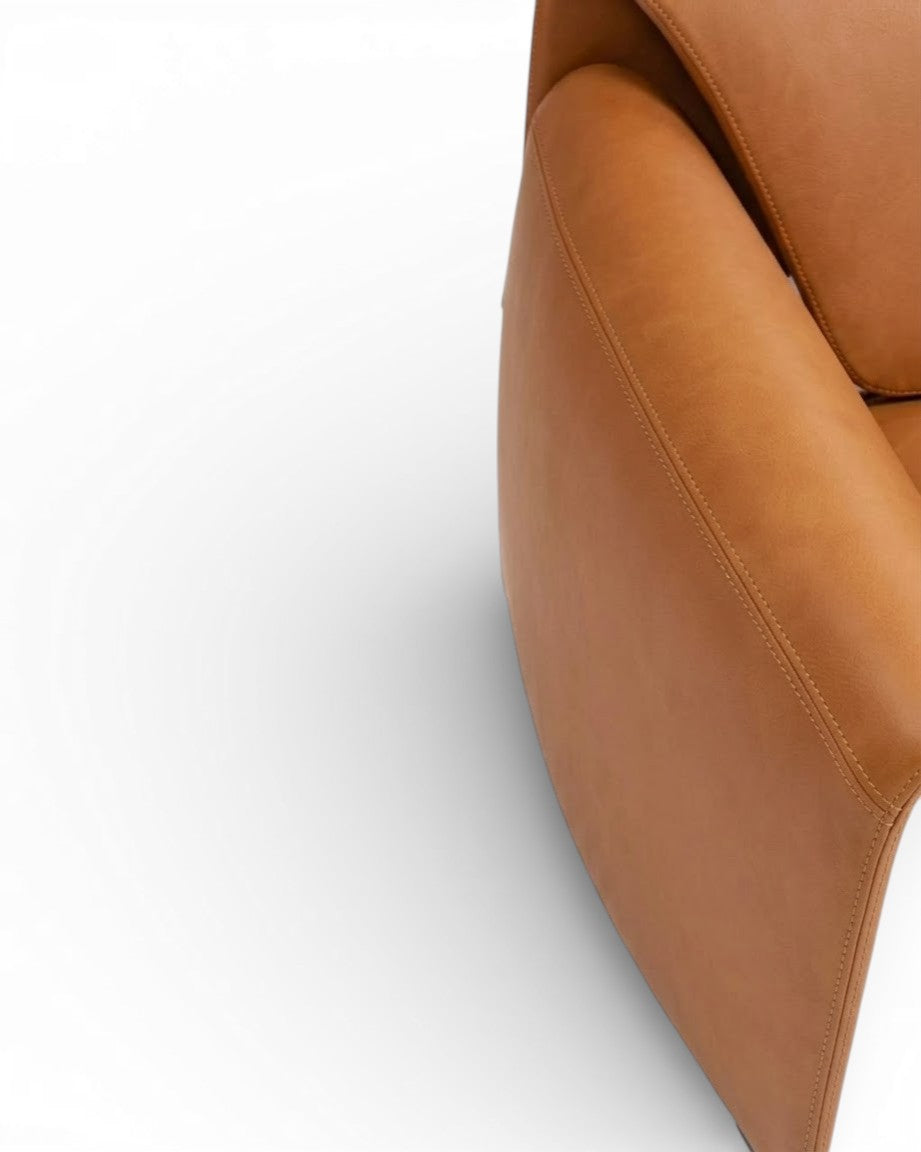 Aurelia Lounge Chair