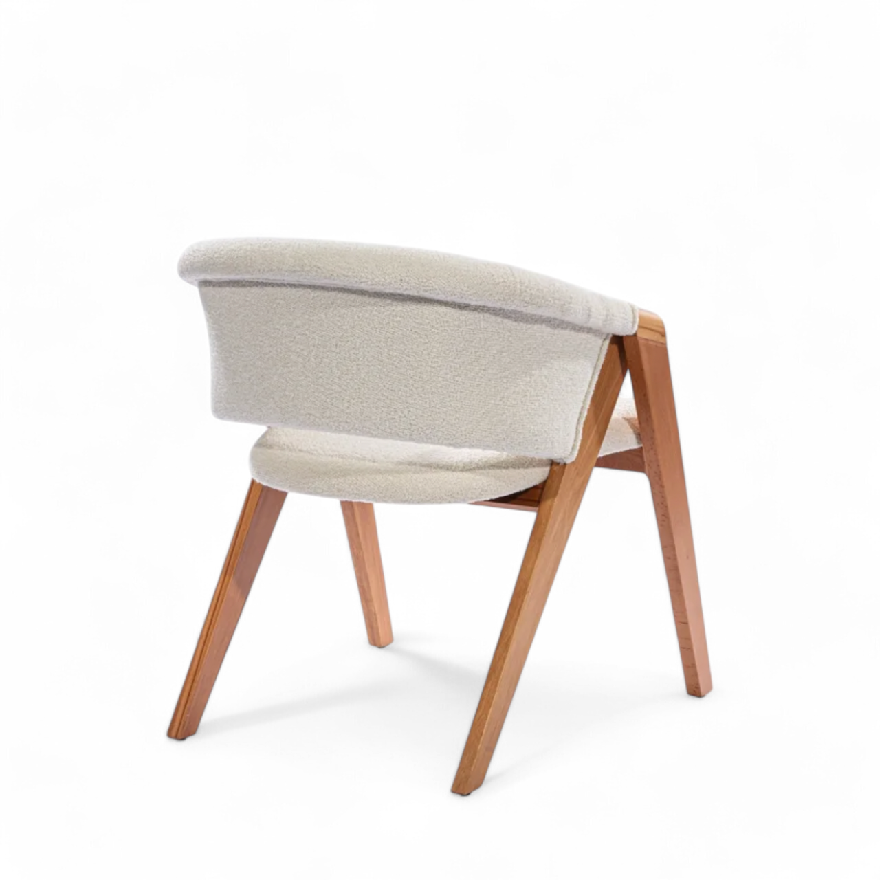 Minimalist Walnut Dining Chair with Curved Backrest and Scandinavian Aesthetic