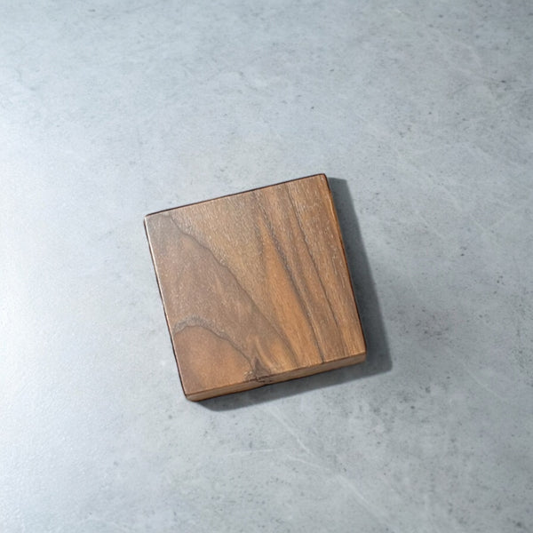 Walnut Top Sample (10*10 cm)