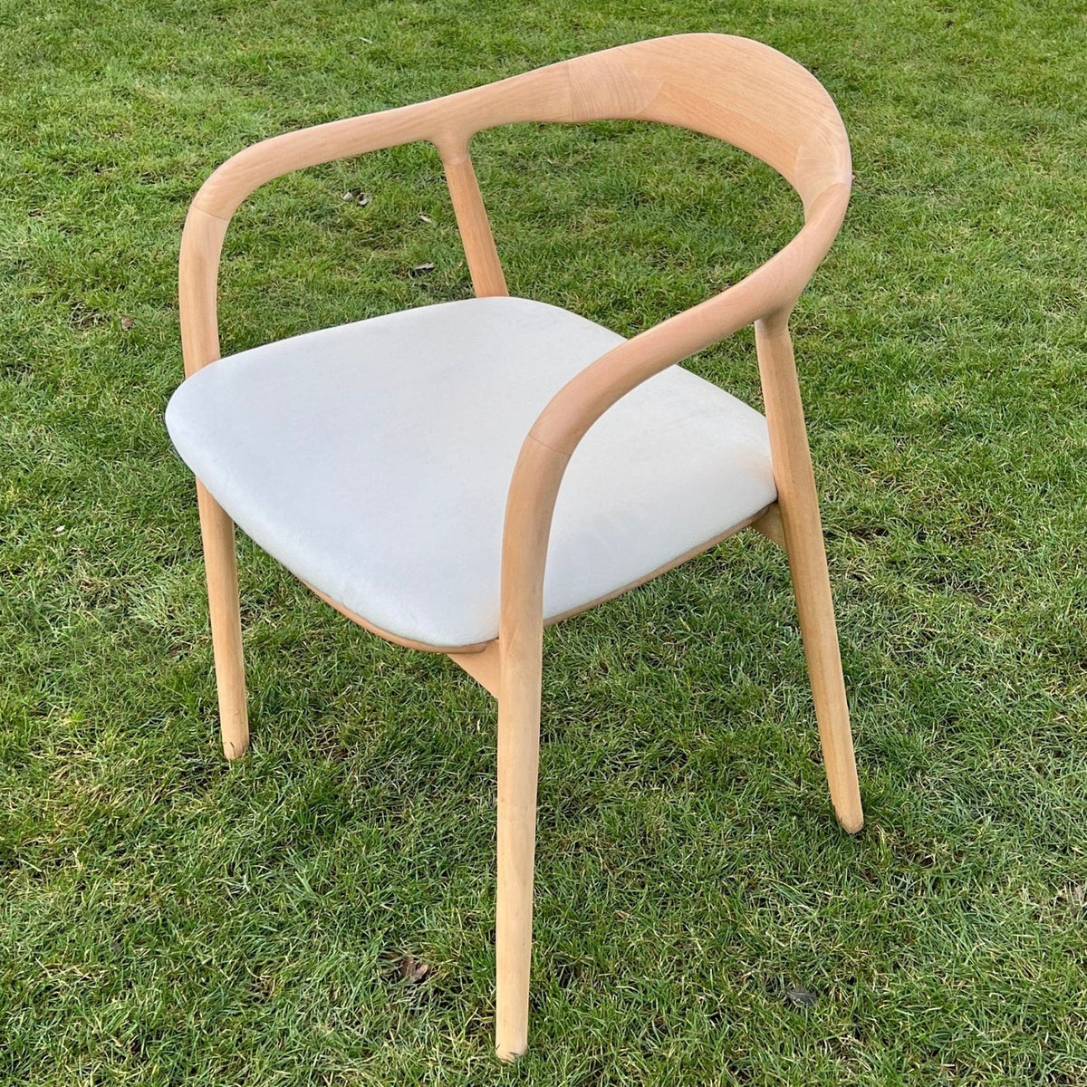 Mid-century Armrest Dining Chair with Solid Wood Frame